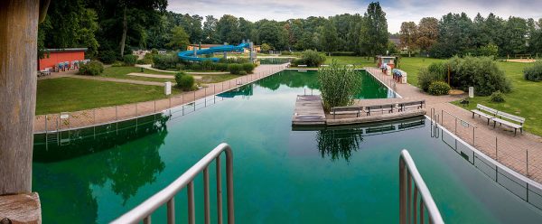 Naturschwimmbad Brackwede, Architektur und Ästhetik im Abendlicht, Fotos für EKO-Plant Neu-Eichenberg