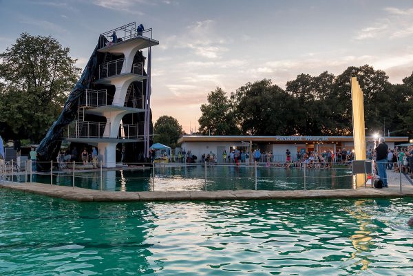 Naturerlebnisbad Göttingen-Weende: Enthüllung des sanierten Sprungturms
