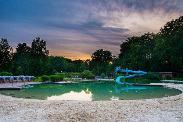 Naturschwimmbad Brackwede, Architektur und Ästhetik im Abendlicht, Fotos für EKO-Plant Neu-Eichenberg
